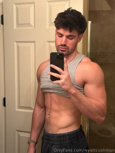 Wanna scratch some abs