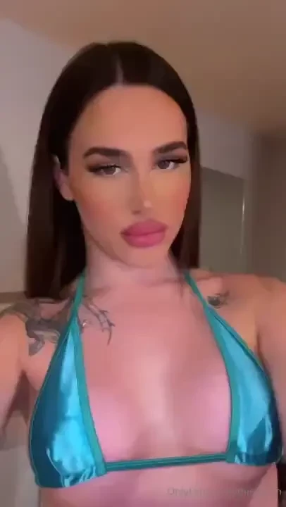 I want to be your personal fuck doll 