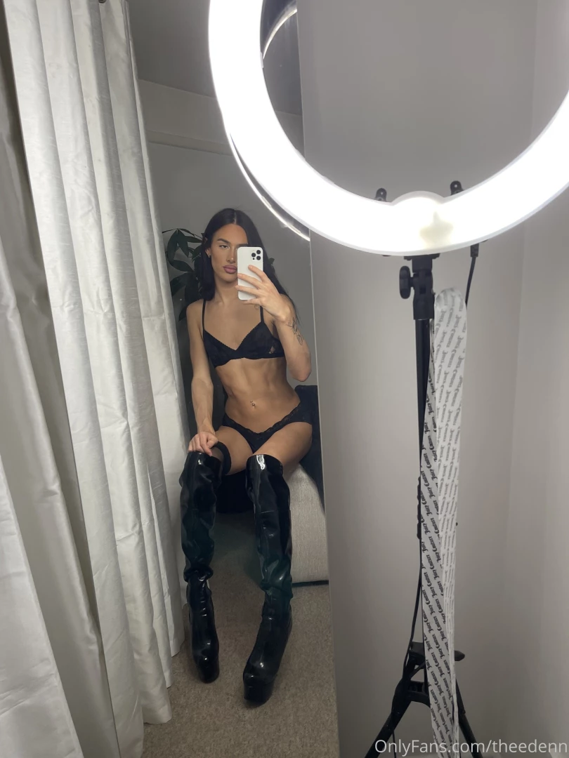 Love wearing these boots 