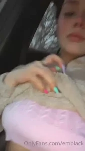 Bored in the car entertain me
