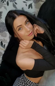 Happy sunday don t forget to subscribe my vip page moozmolly