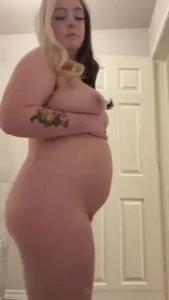 This pregnancy is so different than my first lol i have been horny