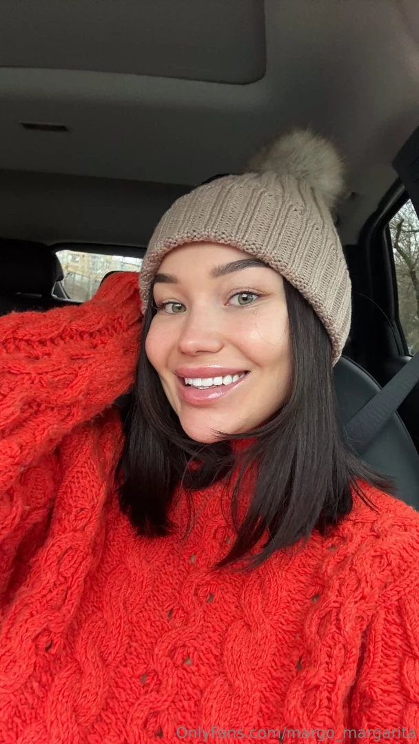 Sending you my smile and some positive vibes hope you have a wonderful 