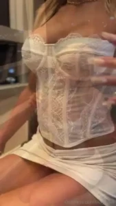 Let s make this a night to remember in a romantic setting talking only