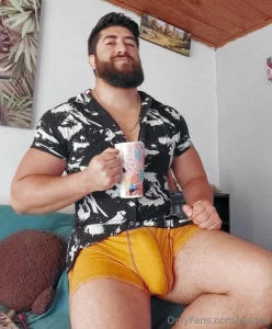 Free - free - free aaronvergota - part 2