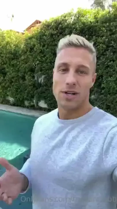 I d love for all of y all s feedback it would mean the world to me 