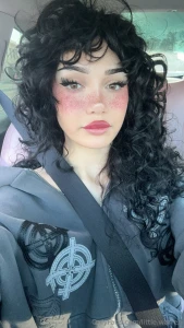 Going shoppinggg txt me