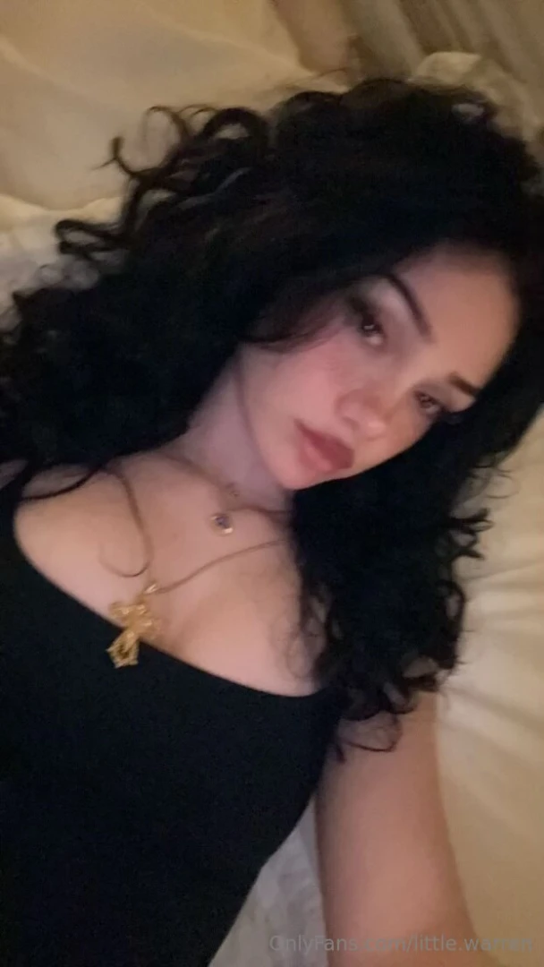 Dm me if u have morning wood 