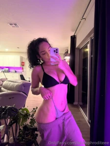 Should i take them all the way off for you papi
