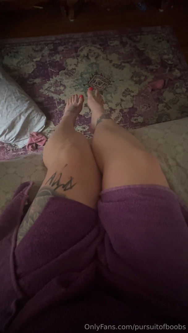 Last day with pink toes what color should i do next 