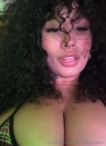 I just filmed something with the lights off curious