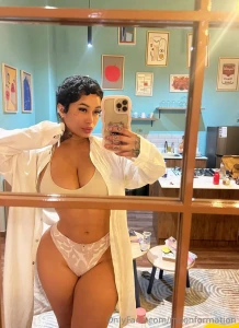 I get a little wild when i m bored and i m very bored