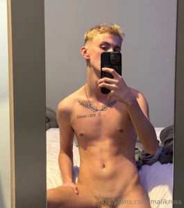 Exciting update my buddy harry harrz03 has just joined onlyfans i m part 1