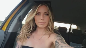 She s out on the town tonight should i be a good gal