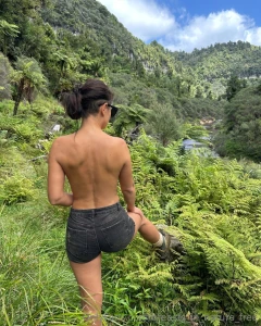 This is the breast description of what i call paradise