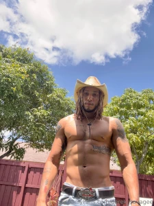 This hat s covering more than your thoughts rn