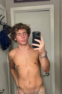 Wanna get naughty then shower with me always a nutty situation around