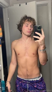 Cum n watch karsenscottvip play with me while i stroke this cock i part 4