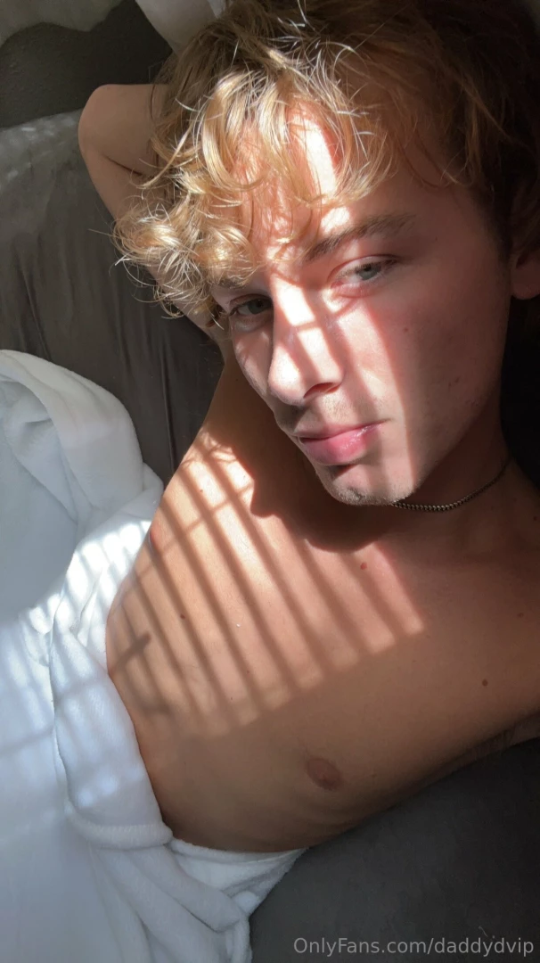 Woke up horny asf this morning karsen scott 