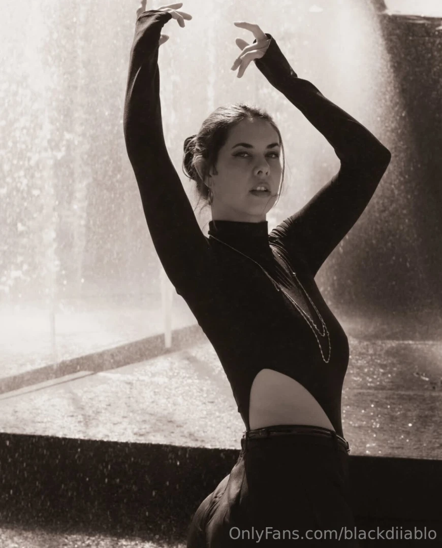 Que tal ehhh me acaba de pasar que instagram borre mis historias y las part 1 