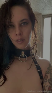 Instagram me acaba de tumbar mis historias por ser demasiado sexy los