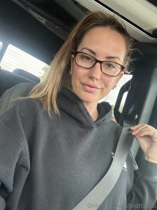 On my way to the gymmmmm everyone who comments me i ll personally dm