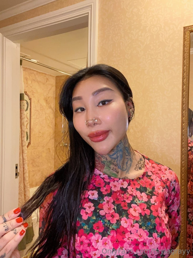 Pretty in pink dangerous in anything else 