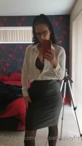 Stay tuned the full video is coming tomorrow classy glasses and