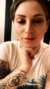 Me trying to b cute lmmfao one thing i m not is adorable i tried this part 1