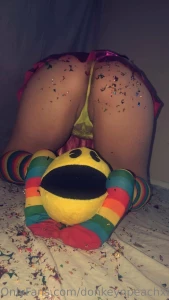 Tip if you wanna see with no panties
