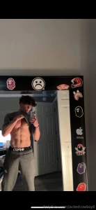 Sub to my sexy friend twentoofree he is posting full nudity amp sex