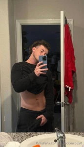 Hey what s up follow my naughty boy bryanwxxx