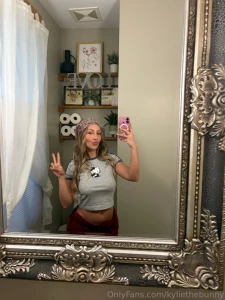 Going live again may 23rd at 7pm est u know the drill babes message me