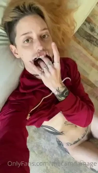 I got two awesome new gags from bndsm and i love this one so much here 