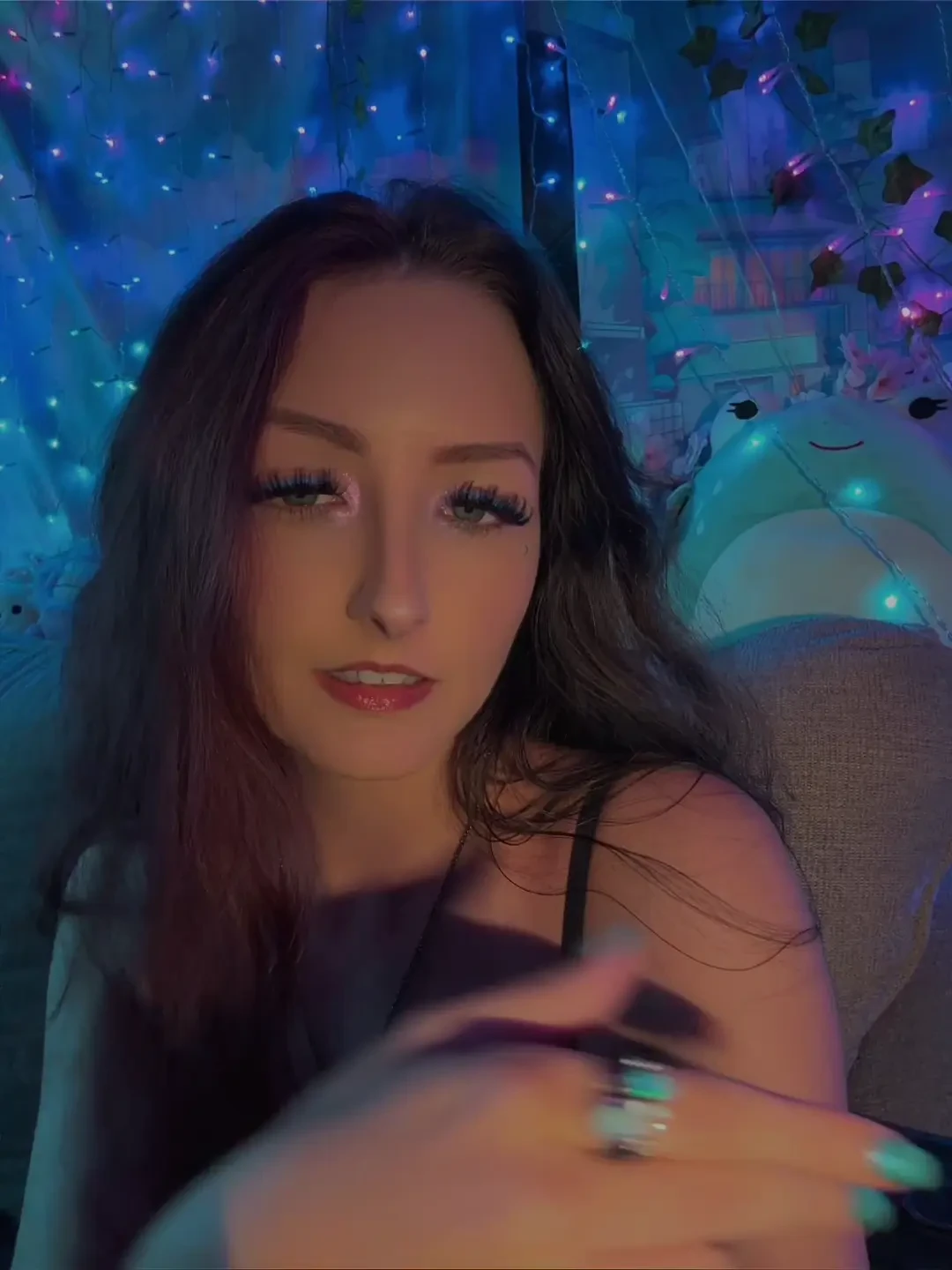 Clapper vip katception lt to join clapper app use my link it s like 