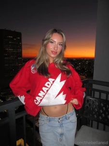 Hi daddyyyy going live at 11pm tonight on this account cum say hi