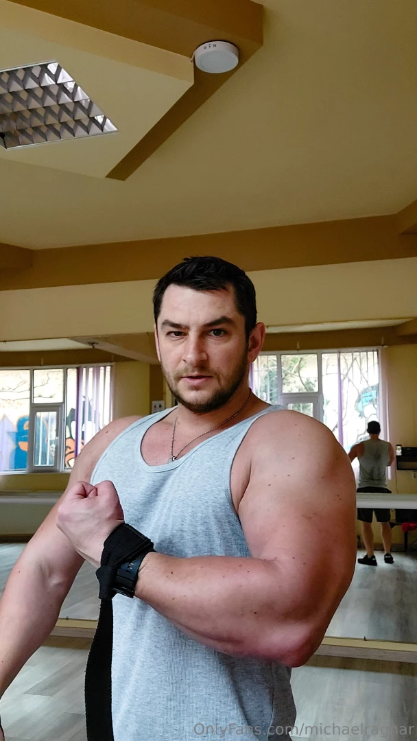 Gym time bulking 88kg now part 1 