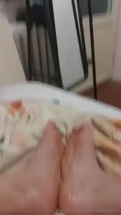 It was to much to cum just on legs i hit the mirror full video soon 