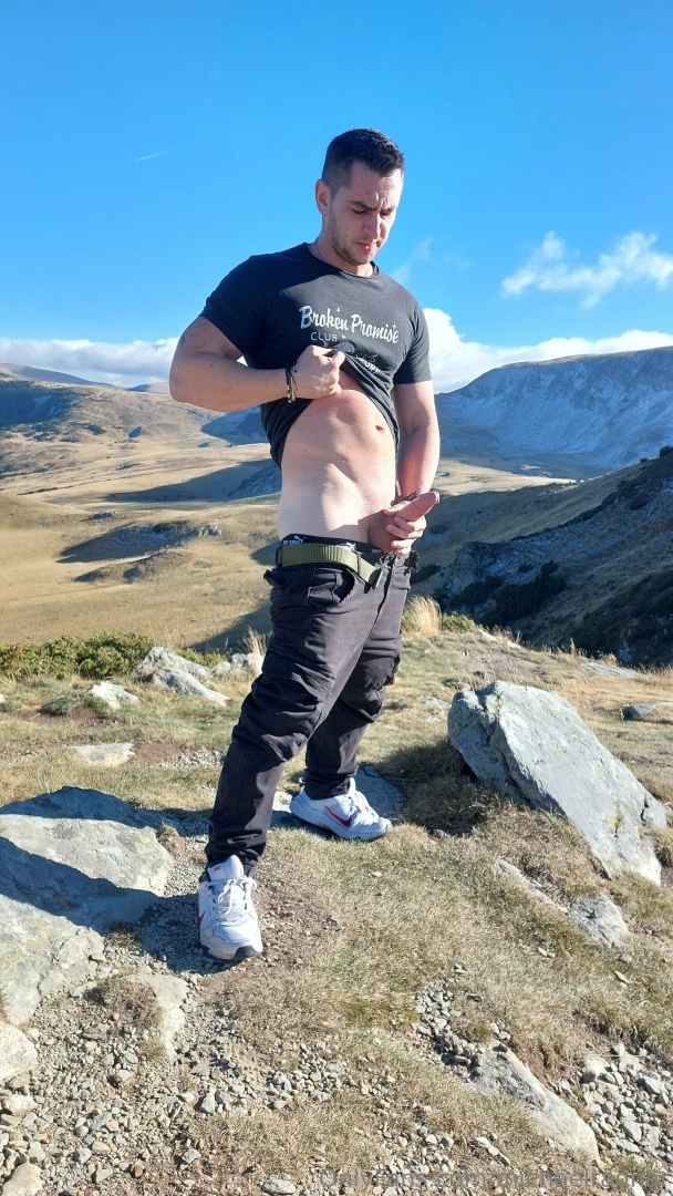 From my next post travel around 2000km lots of public naked photos and part 1 