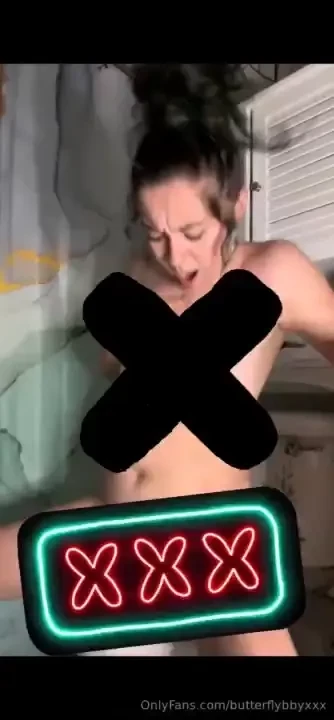 Almost 3 minutes of me riding this thick rippled boy i slam up and 