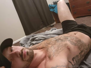 Sry i been inactive for a lil while because of all my loyal fans and