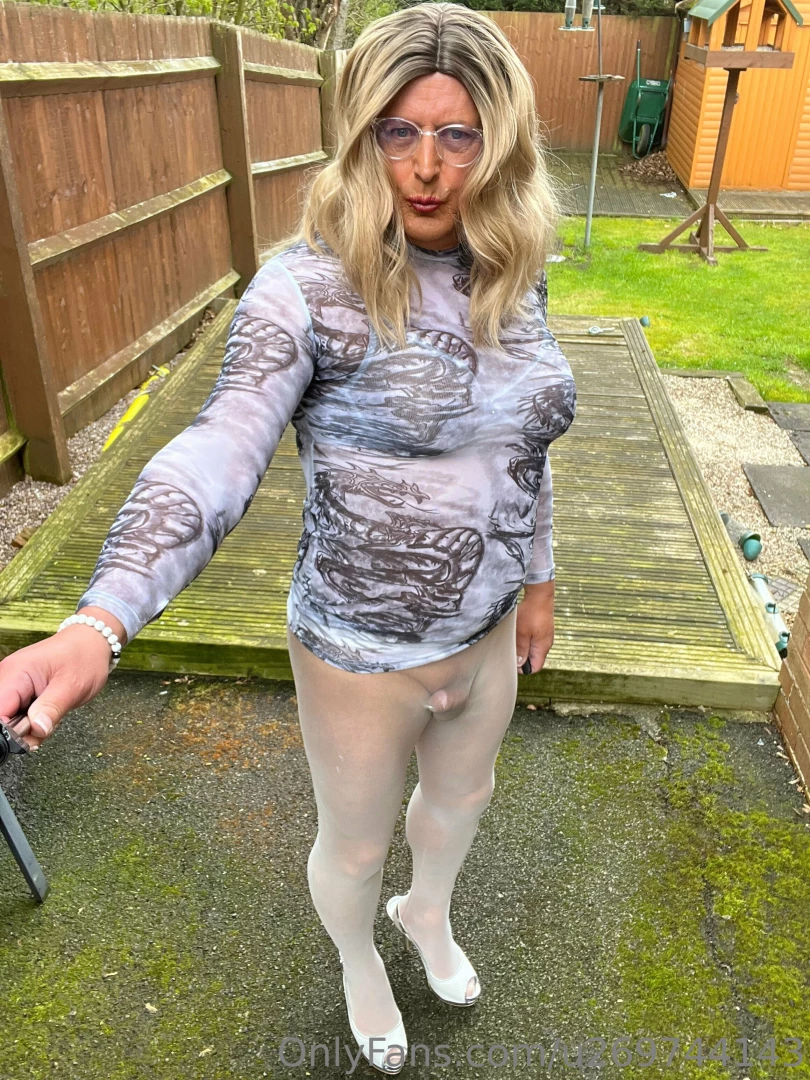 A few photos and a short preview video from my latest video shoot xx part 3 
