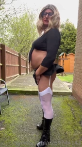 A few photos and a small preview video from a recent video xx