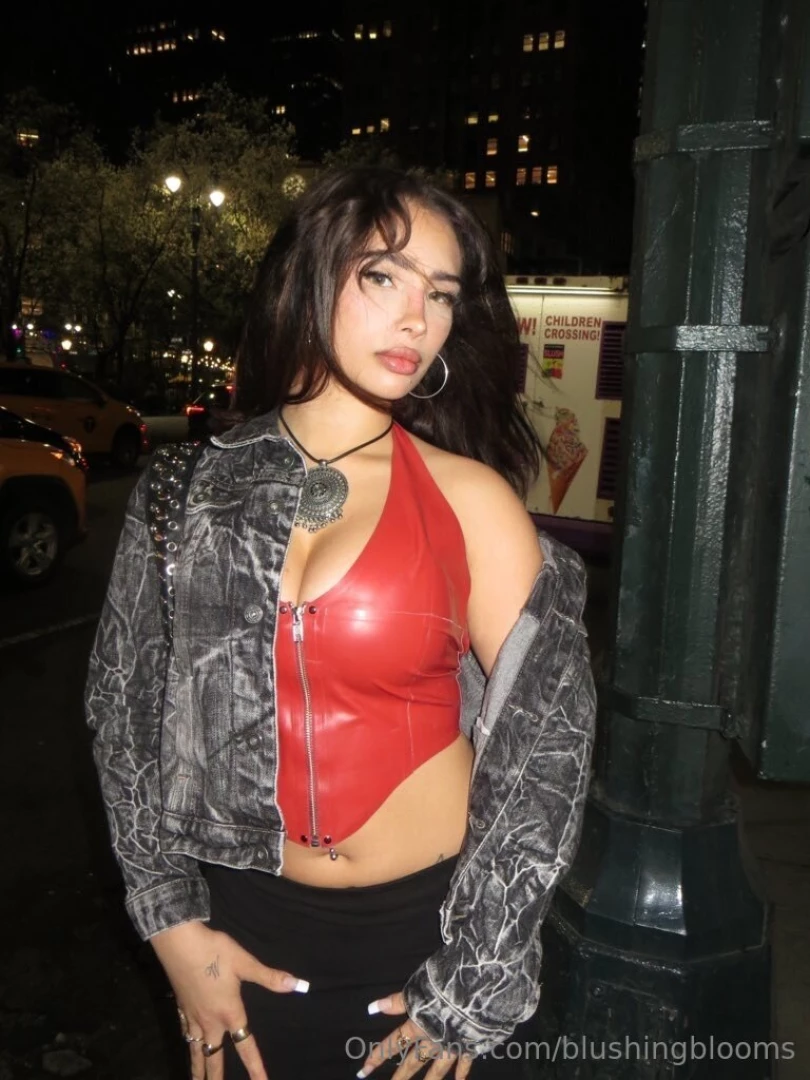 Your favorite florist 