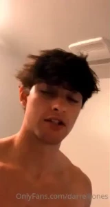 Quick update sent out a new message and sending out content to vip