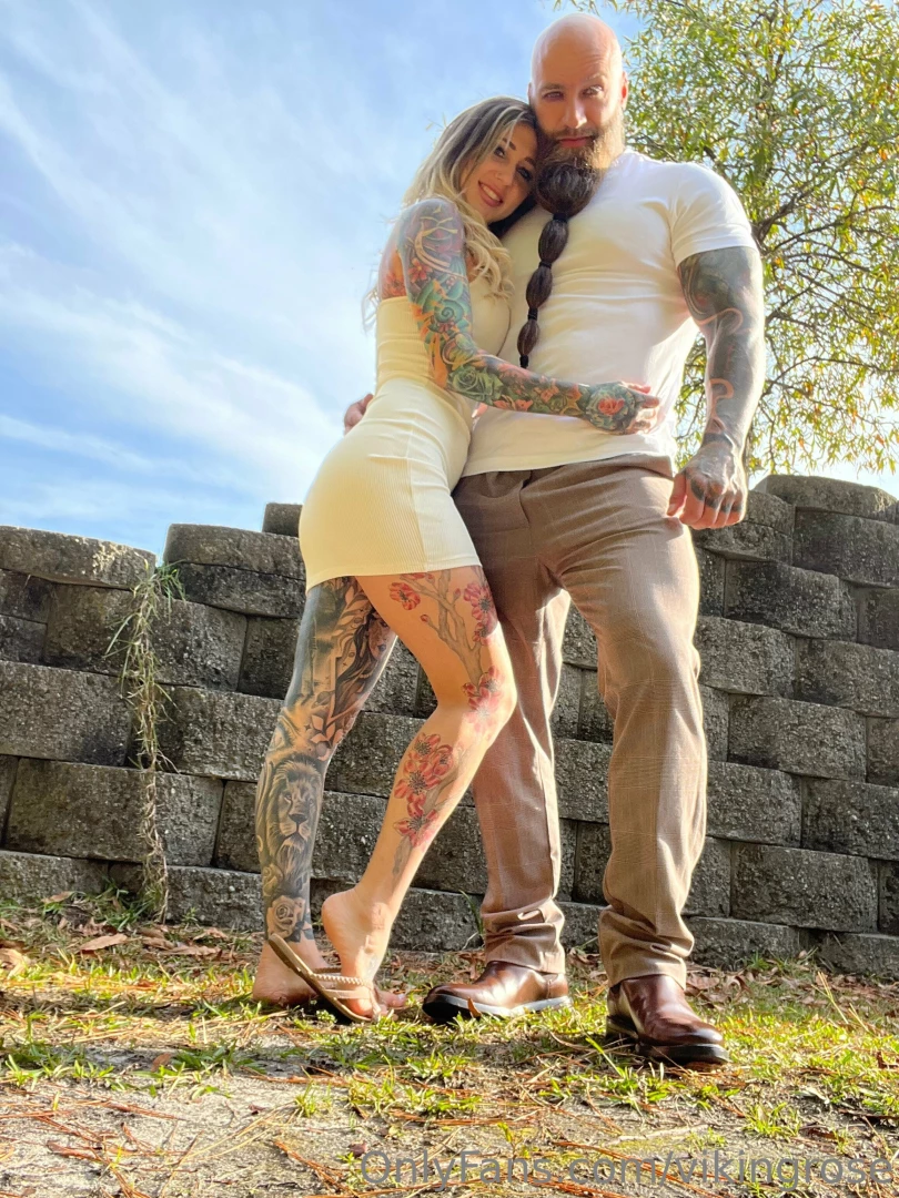 vikingrose - If you saw us in public would you say hi jennarosexovip 