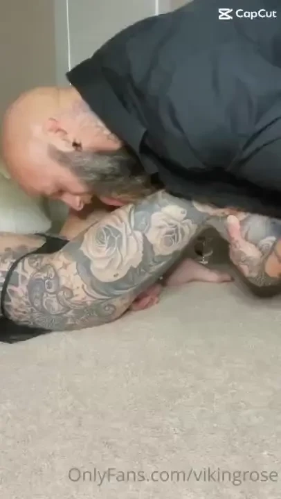 Teaser vid swipe to unlock he licks my whole body then eats me for 