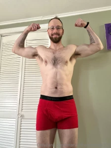 Something about red that makes me want to take pictures of myself part 3