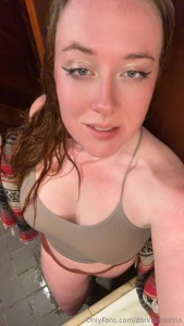 Uploading sauna and hot spring pics dahliaxwolf