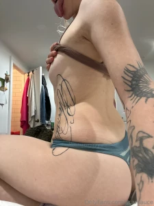 Home from power yoga all juicy and sweaty